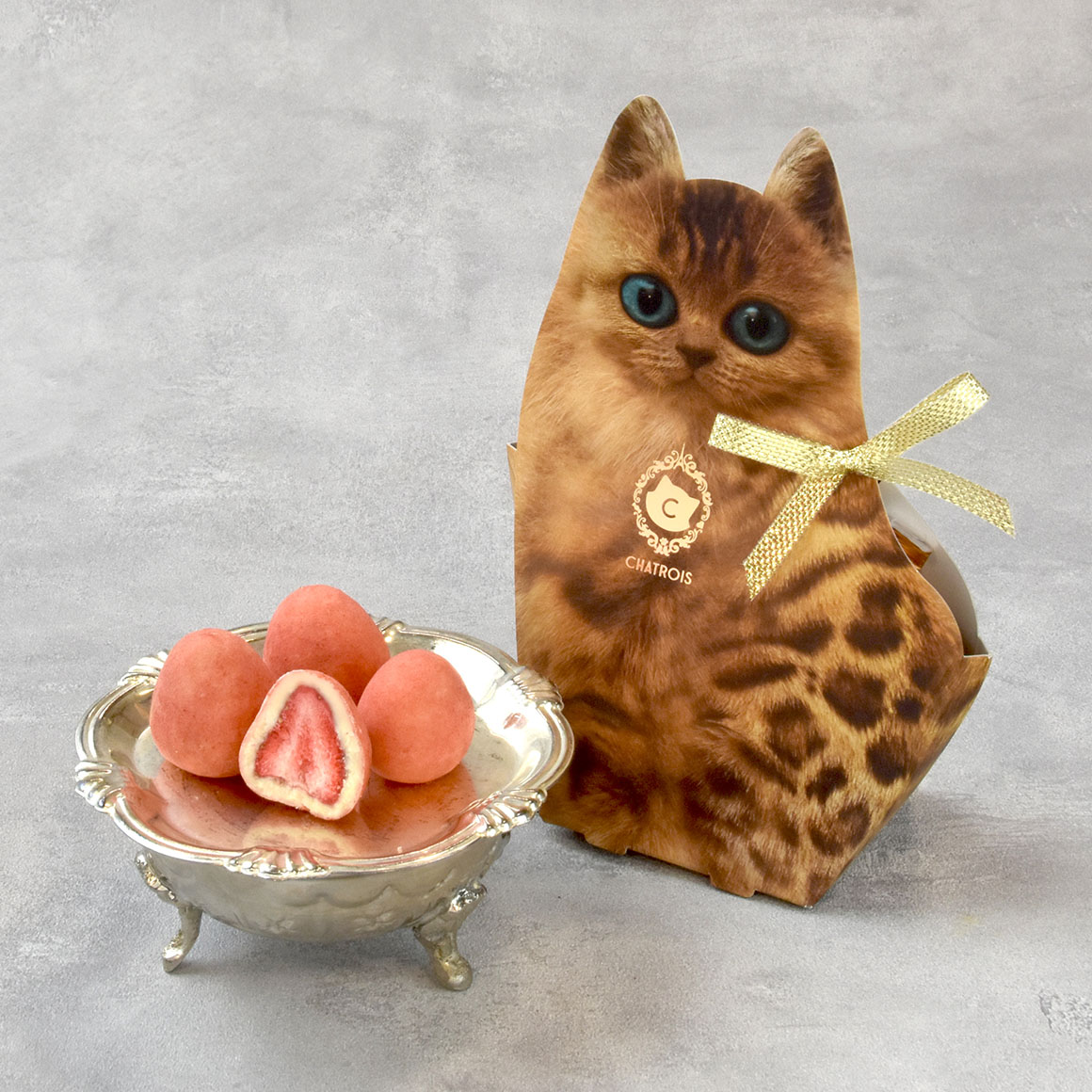 キトン苺の牛乳ショコラルージュ