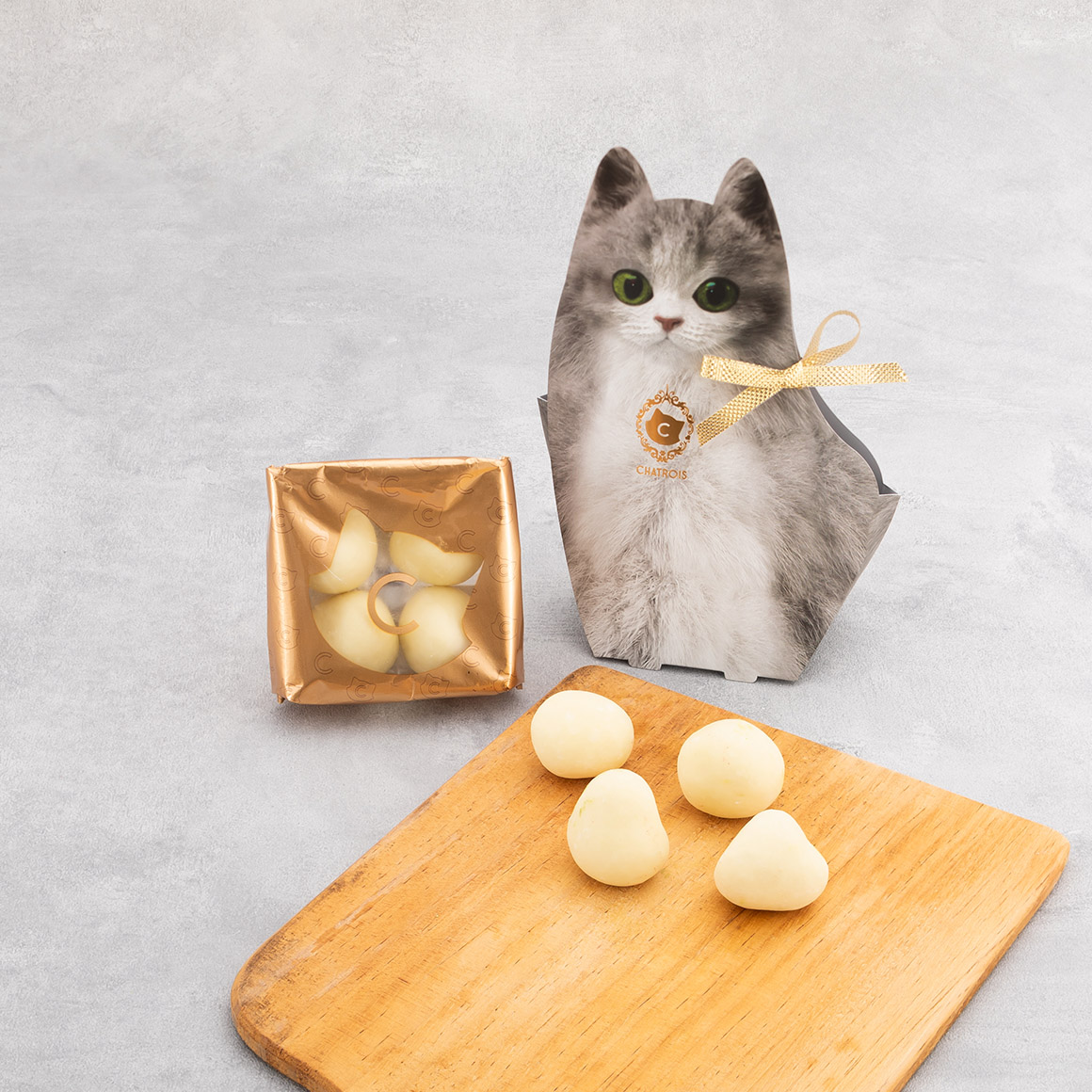 キトン・苺の牛乳ショコラホワイト