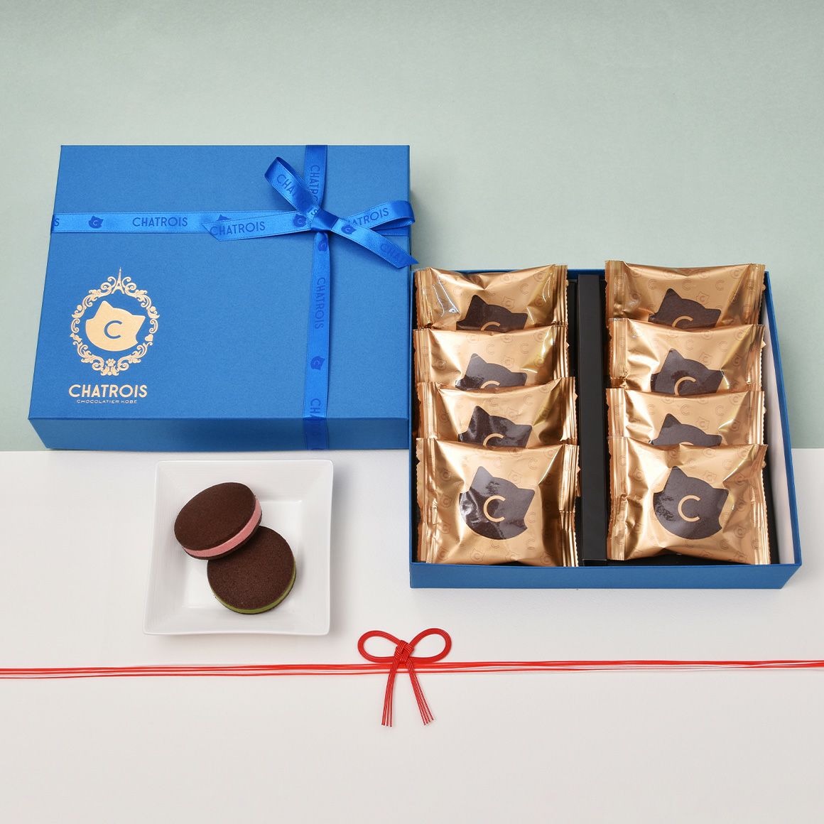 ミヌー＆苺の牛乳ショコラサブレ12枚入｜猫スイーツ・猫モチーフお菓子